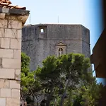 Casa Radha Bella - Two Bedroom بيت للعطل