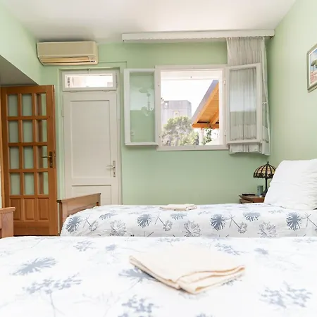 Casa Radha Bella - Two Bedroom *