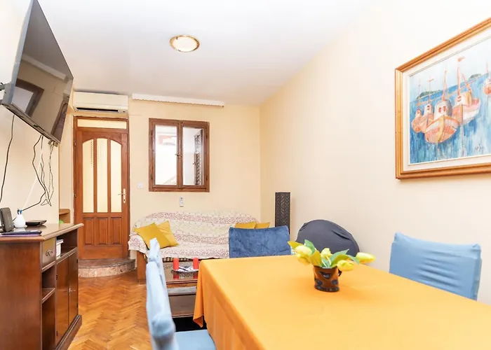 Casa Radha Bella - Two Bedroom