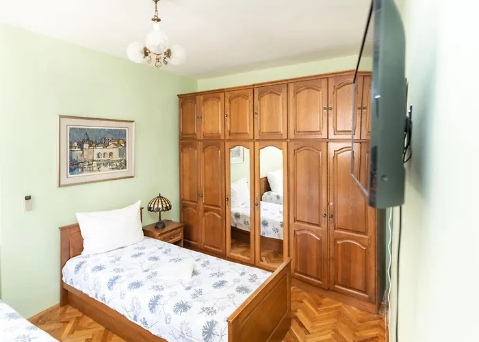 Casa Radha Bella - Two Bedroom Vakantiehuis
