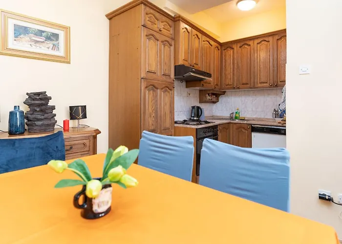 Vakantiehuis Casa Radha Bella - Two Bedroom *